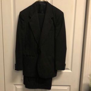 Tuxedo with all accessories!